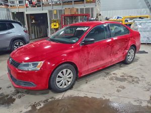 Volkswagen Jetta BASE 2.0L 4 2013