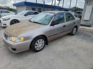 Toyota Corolla CE 1.8L 4 2001