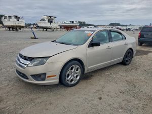 Ford Fusion SE 2.5L 4 2010