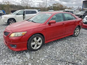 Toyota Camry BASE 2.5L 4 2011