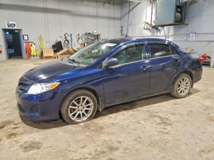 Toyota Corolla BASE 1.8L 4 2013