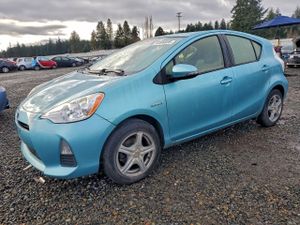 Toyota Prius 1.5L 4 2014