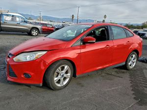 Ford Focus SE 2.0L 4 2014