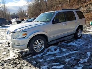 Ford Explorer XLT 4.0L 6 2010