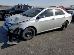 Toyota Corolla BASE 1.8L 4 2010