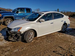 Nissan Sentra S 1.8L 4 2015