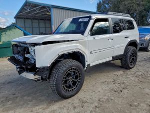 Toyota Land Cruiser BASE 2.4L 4 2025