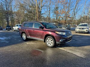 Toyota Highlander BASE 3.5L 6 2011