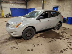 Nissan Rogue S 2.5L 4 2012