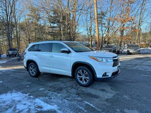 Toyota Highlander XLE 3.5L 6 2014