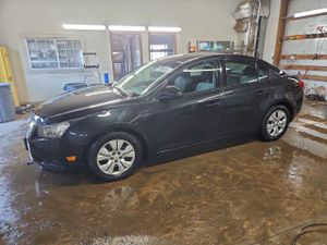 Chevrolet Cruze LS 1.8L 4 2014