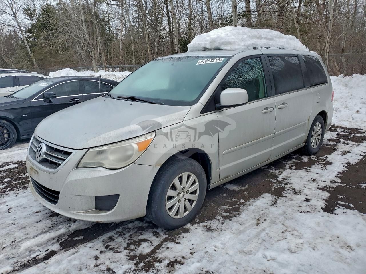 Volkswagen Routan SE 3.6L 6 2011