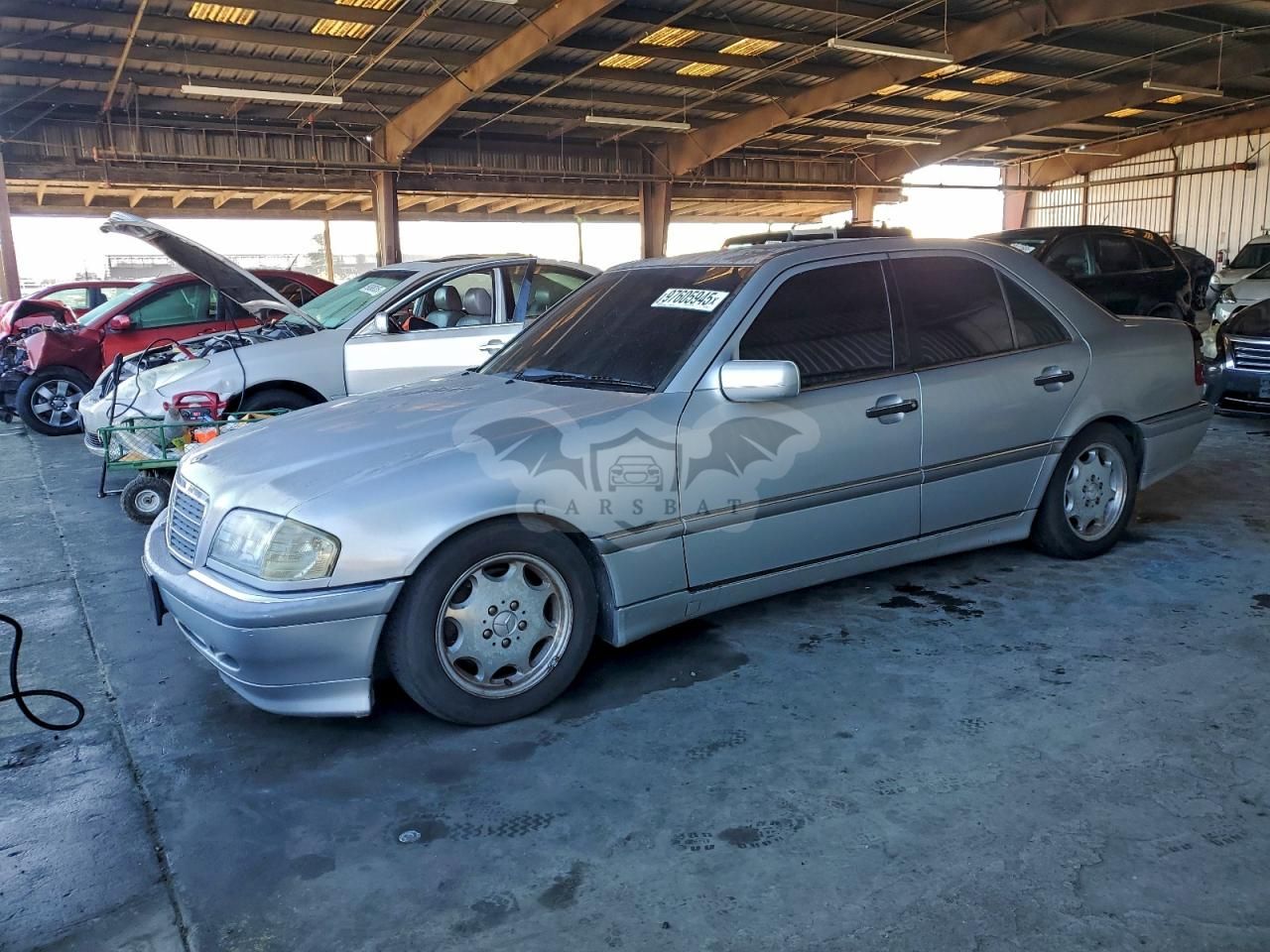 Mercedes-Benz C 230 2.3L 4 2000