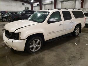 Chevrolet Suburban K1500 LTZ 5.3L 8 2013