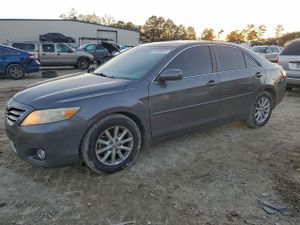 Toyota Camry BASE 2.5L 4 2010
