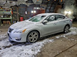 Nissan Altima 3.5S 3.5L 6 2014