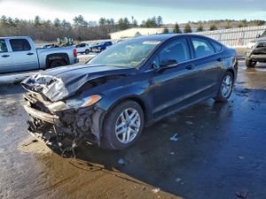 Ford Fusion SE 2.5L 4 2014