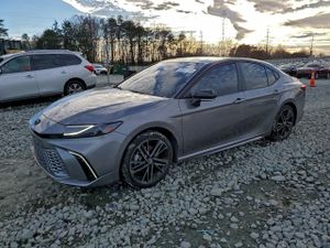 Toyota Camry XSE 2.5L 4 2025