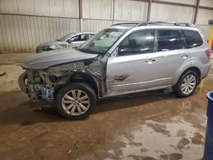 Subaru Forester LIMITED 2.5L 4 2013