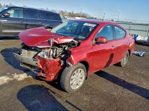 Nissan Versa S 1.6L 4 2012