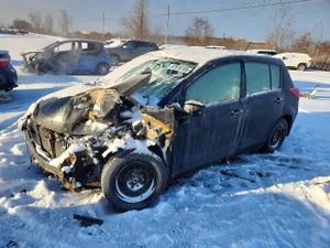 Nissan Versa S 1.8L 4 2011