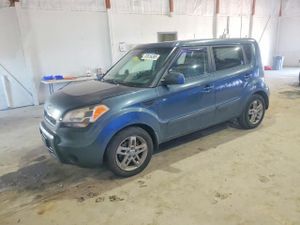 Kia Soul + 2.0L 4 2011