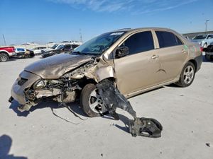 Toyota Corolla BASE 1.8L 4 2010