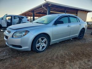 Chevrolet Malibu LS 2.4L 4 2010