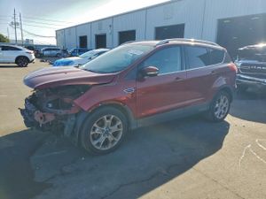 Ford Escape TITANIUM 2.0L 4 2015