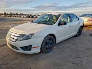 Ford Fusion SE 2.5L 4 2011