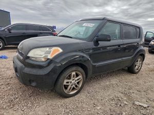 Kia Soul + 2.0L 4 2011