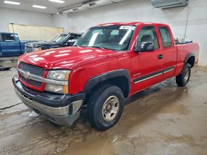 Chevrolet Silverado 1500 K2500 6.0L 8 2003