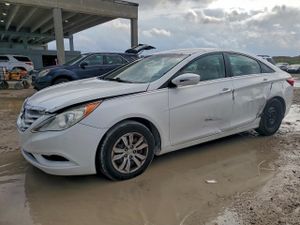 Hyundai Sonata GLS 2.4L 4 2012