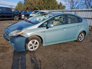 Toyota Prius 1.8L 4 2014