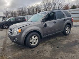 Ford Escape XLT 2.5L 4 2012