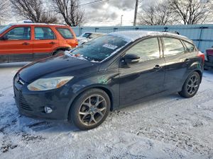 Ford Focus SE 2.0L 4 2013