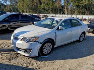 Toyota Camry L 2.5L 4 2013