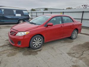 Toyota Corolla BASE 1.8L 4 2013