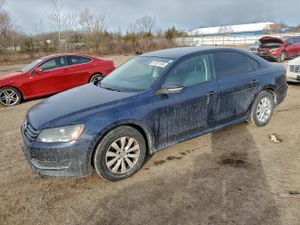 Volkswagen Passat S 2.5L 5 2012