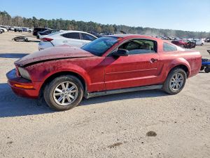 Ford Mustang 4.0L 6 2005