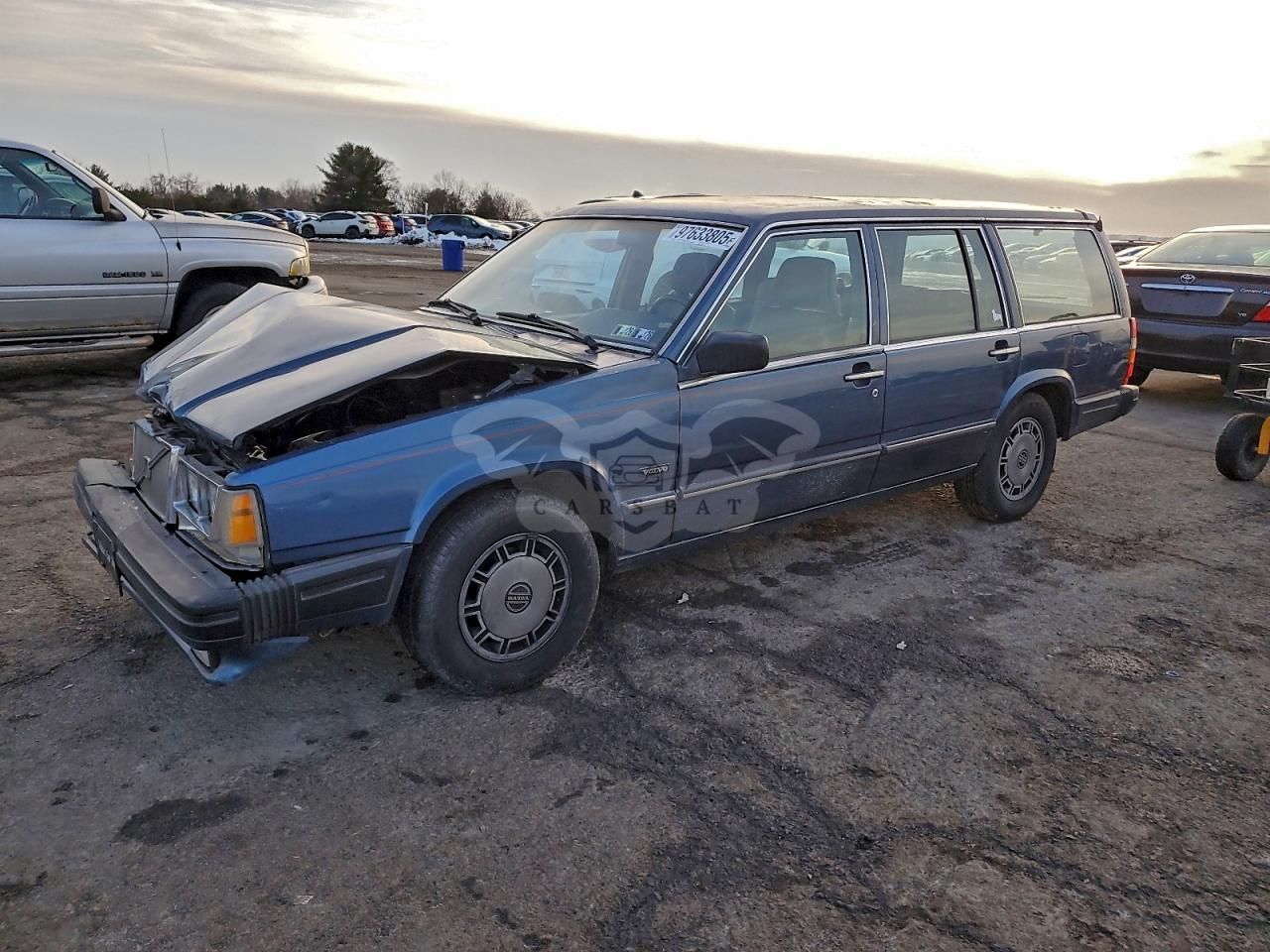 Volvo 740 GLE 2.3L 4 1988