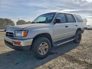Toyota 4Runner 2.7L 4 1998