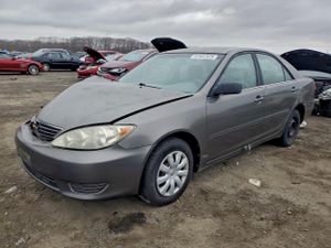 Toyota Camry LE 2.4L 4 2005