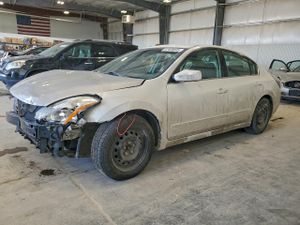 Nissan Altima BASE 2.5L 4 2010