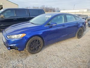 Ford Fusion SE 2.5L 4 2015