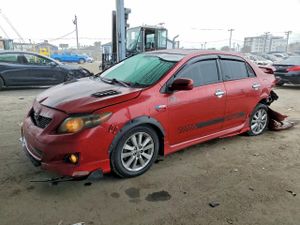 Toyota Corolla BASE 1.8L 4 2010
