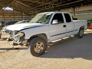 GMC Sierra C1500 4.8L 8 2002