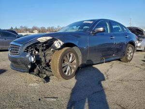 Infiniti Q70 3.7 3.7L 6 2014