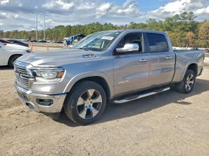 RAM 1500 LARAMIE 5.7L 8 2019