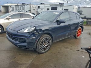 Porsche Cayenne 3.0L 6 2021